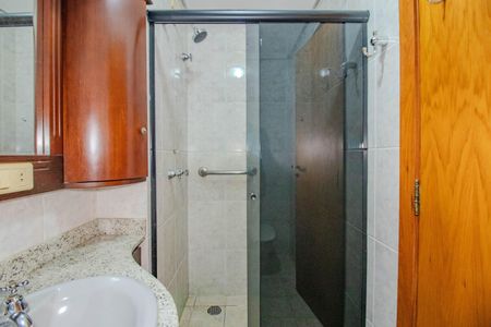 Apartamento para alugar com 126m², 2 quartos e 2 vagas Apartamento para alugar com 126m², 2 quartos e 2 vagasBanheiro Social