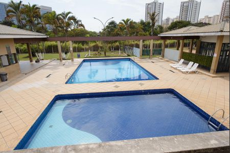 Apartamento para alugar com 73m², 3 quartos e 1 vagaÁrea comum - Piscina