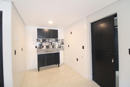 Cozinha de apartamento para alugar com 1 quarto, 23m² em Socorro, São Paulo