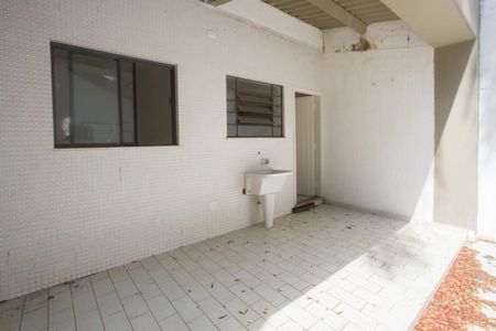 Casa à venda com 1000m², 4 quartos e 3 vagasLavanderia