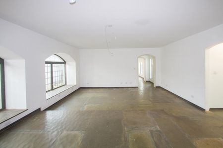 Casa à venda com 1000m², 4 quartos e 3 vagasSala