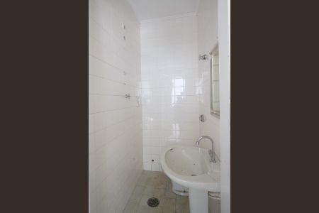 Casa à venda com 1000m², 4 quartos e 3 vagasBanheiro de Serviço