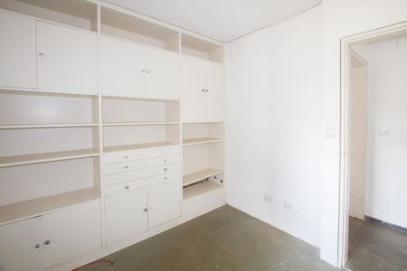 Casa à venda com 1000m², 4 quartos e 3 vagasQuarto 1