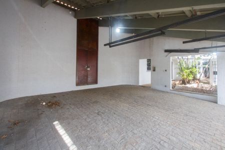 Casa à venda com 1000m², 4 quartos e 3 vagasÁrea comum