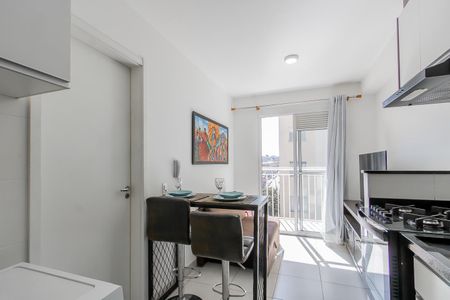 Sala de apartamento para alugar com 1 quarto, 38m² em Vila Penteado, São Paulo