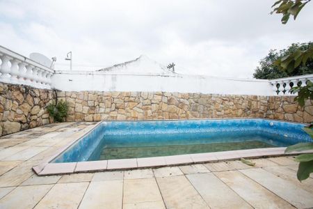 Casa de condomínio à venda com 380m², 3 quartos e 3 vagasPiscina