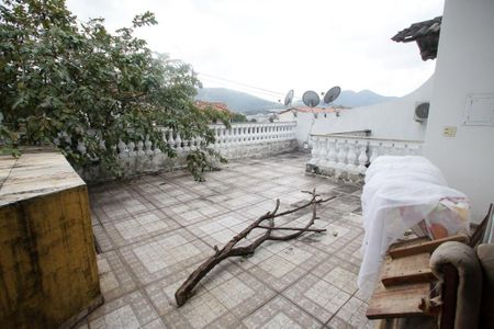 Casa de condomínio à venda com 380m², 3 quartos e 3 vagasQuintal da Piscina