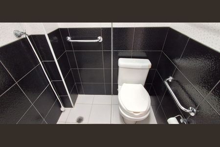 Apartamento à venda com 273m², 3 quartos e 3 vagasBanheiro Social