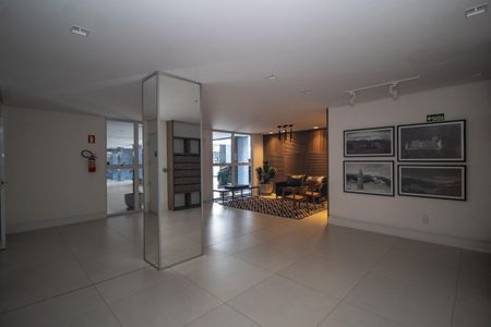 Apartamento à venda com 139m², 2 quartos e 2 vagasHall de entrada