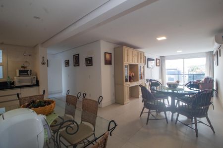 Apartamento à venda com 139m², 2 quartos e 2 vagasSala 2