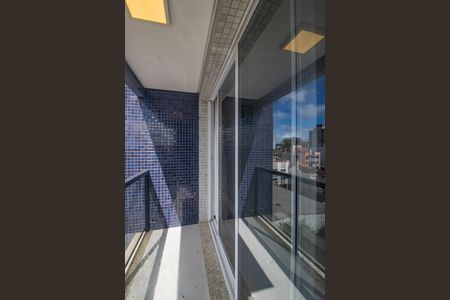 Apartamento à venda com 139m², 2 quartos e 2 vagasVaranda