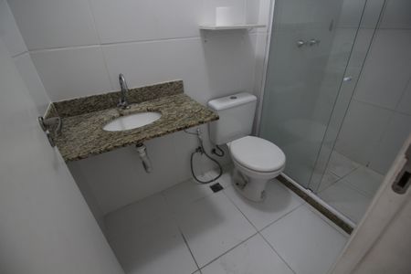 Banheiro da Suíte de apartamento à venda com 1 quarto, 43m² em Taquara, Rio de Janeiro