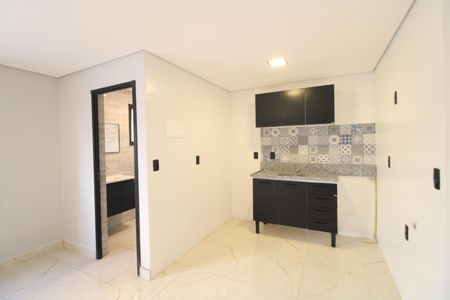 Cozinha de kitnet/studio para alugar com 1 quarto, 22m² em Socorro, São Paulo