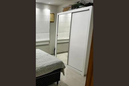 Casa à venda com 150m², 3 quartos e 3 vagas Casa à venda com 150m², 3 quartos e 3 vagasQuarto 1