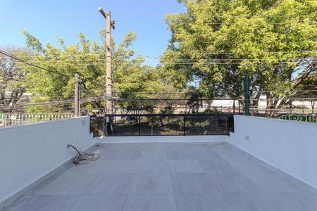 Casa à venda com 450m², 5 quartos e 2 vagasVaranda