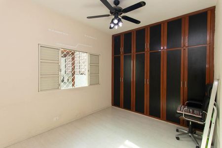 Casa à venda com 450m², 5 quartos e 2 vagasQuarto 1