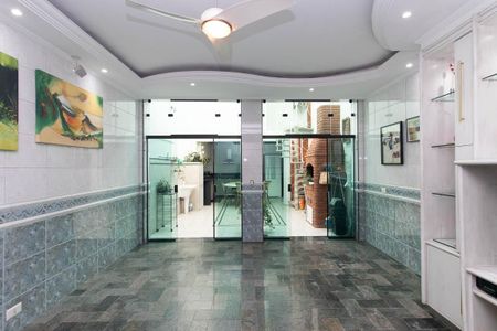 Casa à venda com 450m², 5 quartos e 2 vagasSala de Jantar