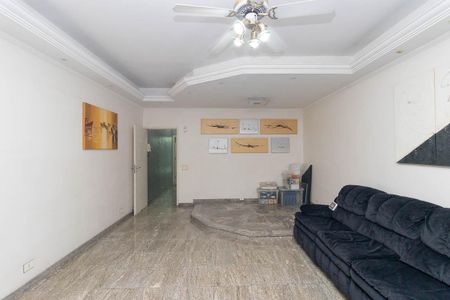 Casa à venda com 450m², 5 quartos e 2 vagasSala