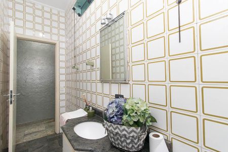 Casa à venda com 450m², 5 quartos e 2 vagasLavabo