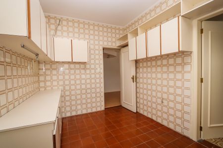 Apartamento para alugar com 238m², 3 quartos e 1 vaga Apartamento para alugar com 238m², 3 quartos e 1 vagaCozinha