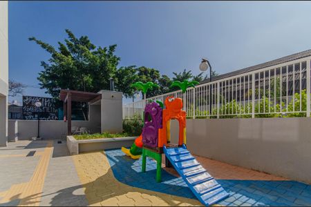 Apartamento à venda com 36m², 2 quartos e sem vagaÁrea comum - Playground