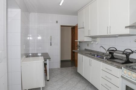 Apartamento para alugar com 120m², 3 quartos e 2 vagasCozinha