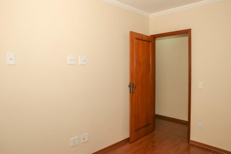 Apartamento para alugar com 120m², 3 quartos e 2 vagasQuarto 2