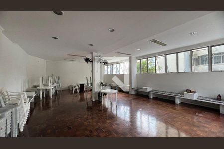 Apartamento para alugar com 120m², 3 quartos e 2 vagasÁrea comum - Salão de festas
