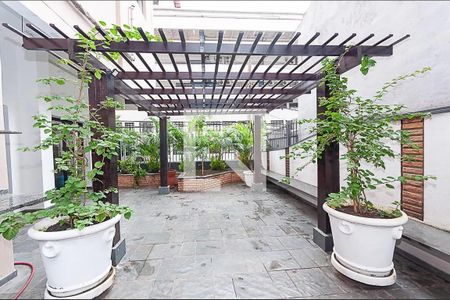 Apartamento à venda com 98m², 3 quartos e 1 vaga Apartamento à venda com 98m², 3 quartos e 1 vagaJardim