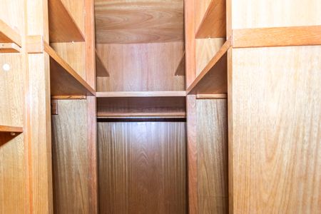 Apartamento à venda com 98m², 3 quartos e 1 vaga Apartamento à venda com 98m², 3 quartos e 1 vagaCloset da suíte 1