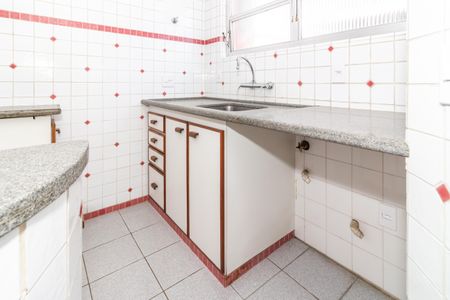 Apartamento à venda com 98m², 3 quartos e 1 vaga Apartamento à venda com 98m², 3 quartos e 1 vagaCozinha