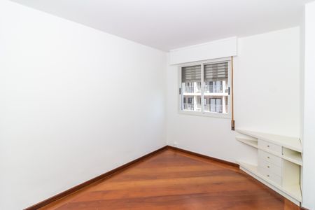 Apartamento à venda com 98m², 3 quartos e 1 vaga Apartamento à venda com 98m², 3 quartos e 1 vagaSuíte