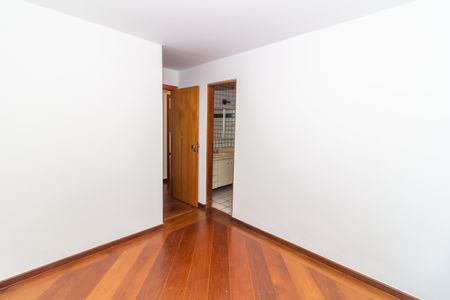Apartamento à venda com 98m², 3 quartos e 1 vaga Apartamento à venda com 98m², 3 quartos e 1 vagaSuíte