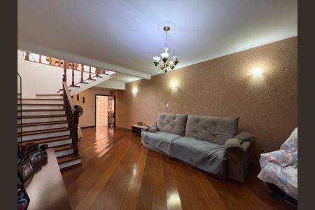 Sala de casa à venda com 5 quartos, 320m² em Vila Valparaíso, Santo André