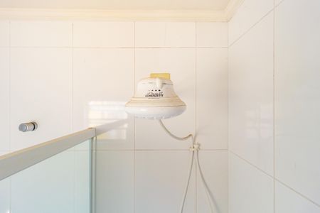 Casa à venda com 90m², 2 quartos e sem vagaDetalhe Banheiro - Suíte