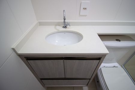 Apartamento para alugar com 60m², 2 quartos e 2 vagasBanheiro