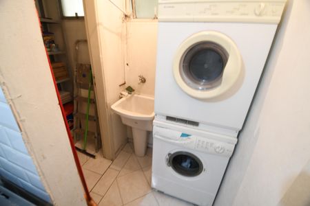 Apartamento para alugar com 105m², 3 quartos e 1 vagaÁrea de Serviço