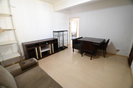 Sala de apartamento para alugar com 3 quartos, 105m² em Centro, Campinas