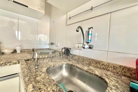 Apartamento à venda com 56m², 2 quartos e 1 vagaCozinha