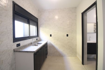 Cozinha de kitnet/studio para alugar com 1 quarto, 23m² em Socorro, São Paulo