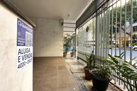 Apartamento à venda com 175m², 3 quartos e 1 vagaPlaquinha