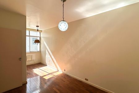 Apartamento à venda com 175m², 3 quartos e 1 vagaQuarto 03