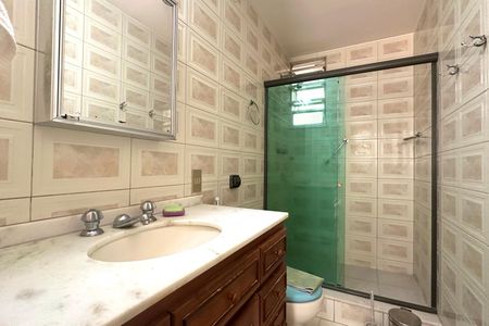 Apartamento à venda com 175m², 3 quartos e 1 vagaBanheiro Social 02