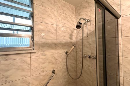 Apartamento à venda com 175m², 3 quartos e 1 vagaBanheiro Social