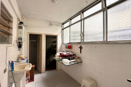 Apartamento à venda com 175m², 3 quartos e 1 vagaÁrea de Serviço