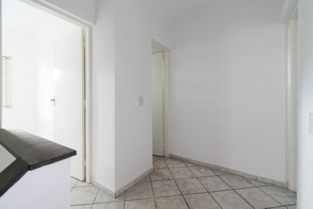 Casa à venda com 68m², 2 quartos e 1 vagaCorredor