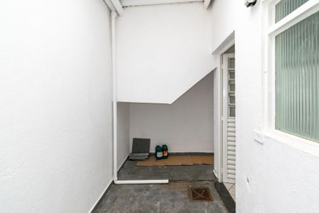 Casa à venda com 68m², 2 quartos e 1 vagaÁrea de Serviço