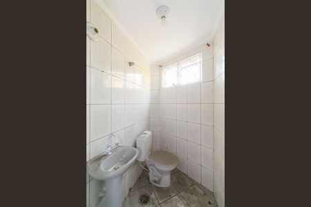 Casa à venda com 68m², 2 quartos e 1 vagaLavabo