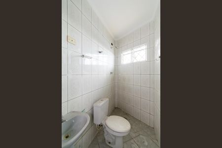 Casa à venda com 68m², 2 quartos e 1 vagaBanheiro Social