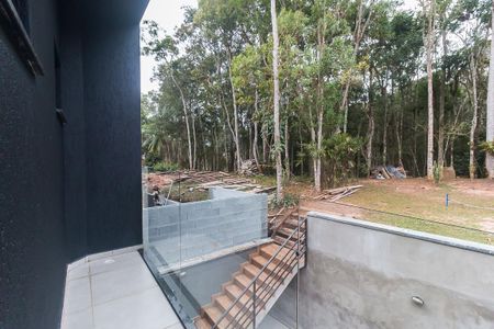 Casa de condomínio para alugar com 345m², 4 quartos e 4 vagas Casa de condomínio para alugar com 345m², 4 quartos e 4 vagasVaranda do Quarto 2